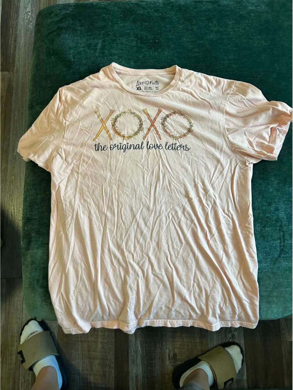 Love of Mine XOXO Pink Graphic T-Shirt XL
